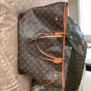 Authentic LOUIS VUITTON Monogram Neo Neverfull GM